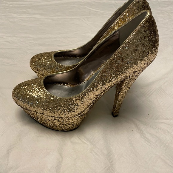 Bebe Platform Shoes - Picture 4 of 4